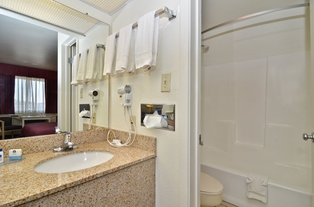 Best Western Executive Inn