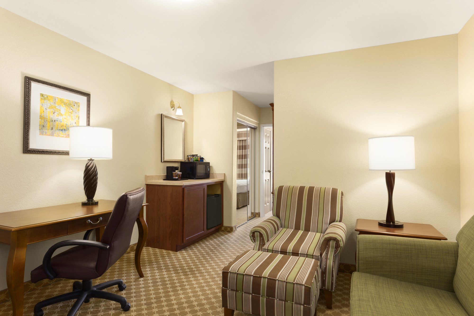 Hawthorn Extended Stay by Wyndham Hobbs
