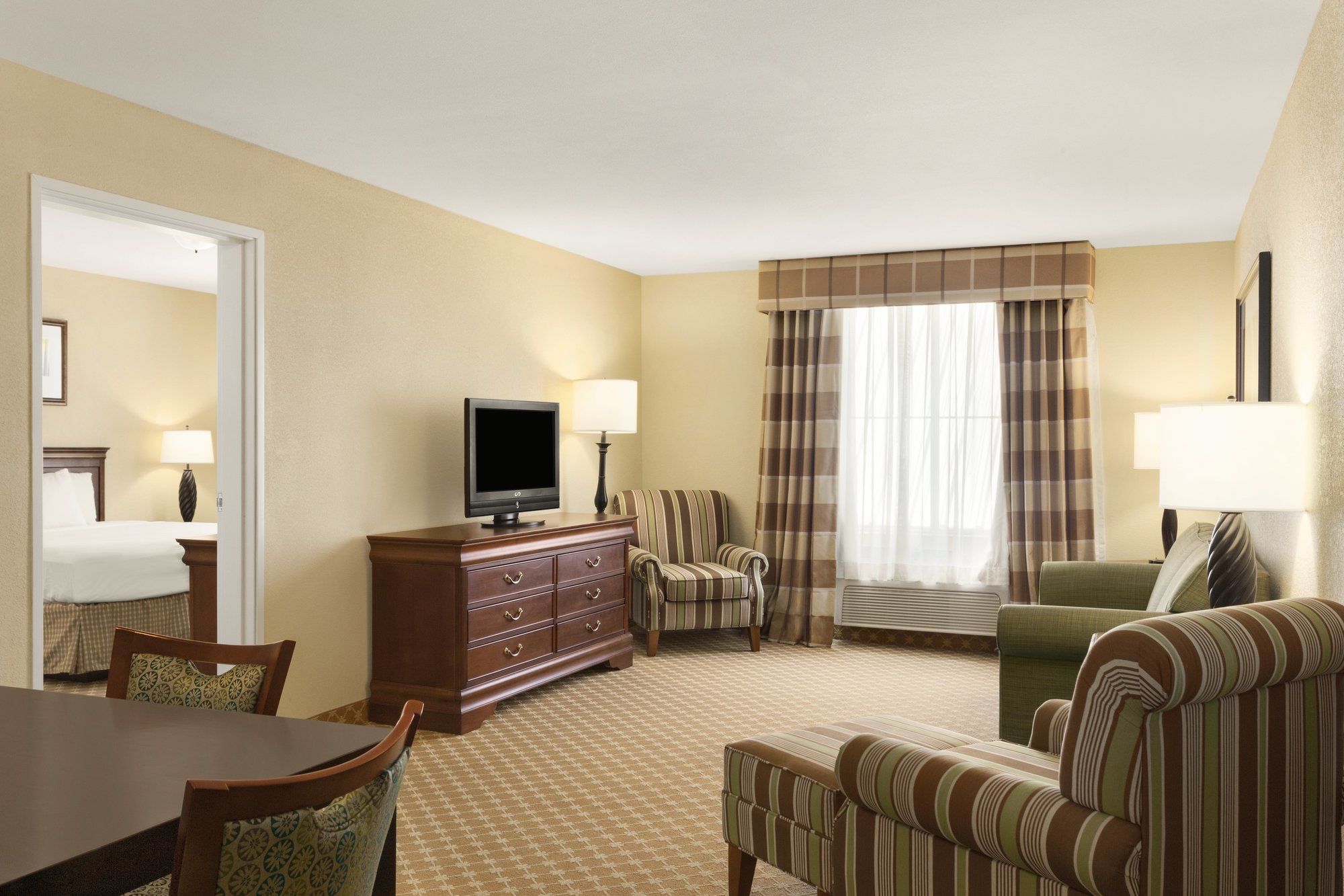 Hawthorn Extended Stay by Wyndham Hobbs