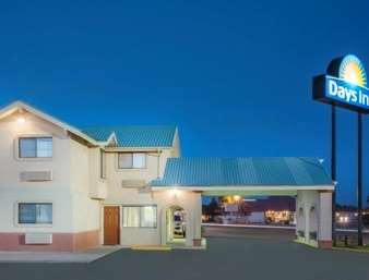 Days Inn by Wyndham Hobbs