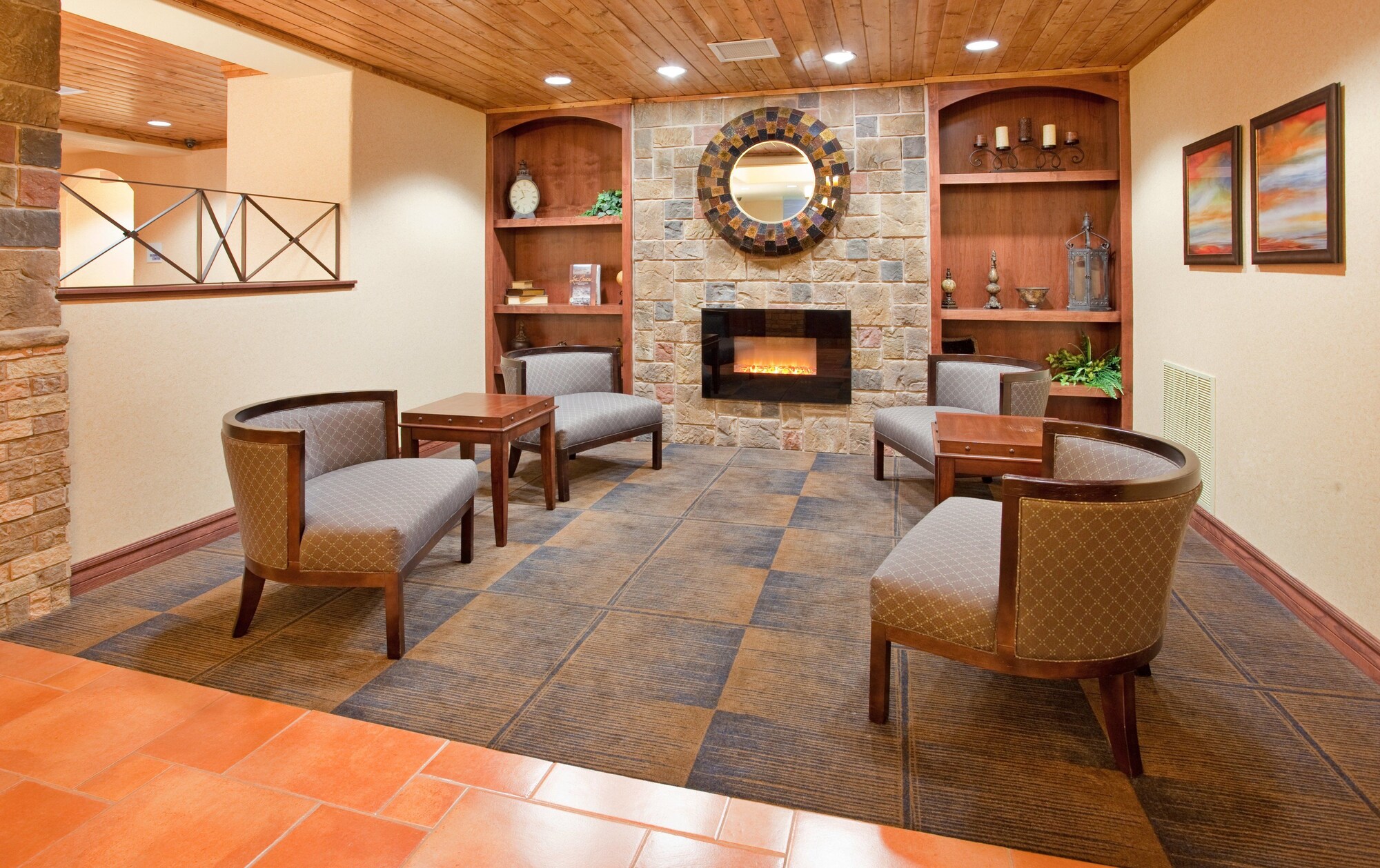 Holiday Inn Express & Suites Las Cruces North