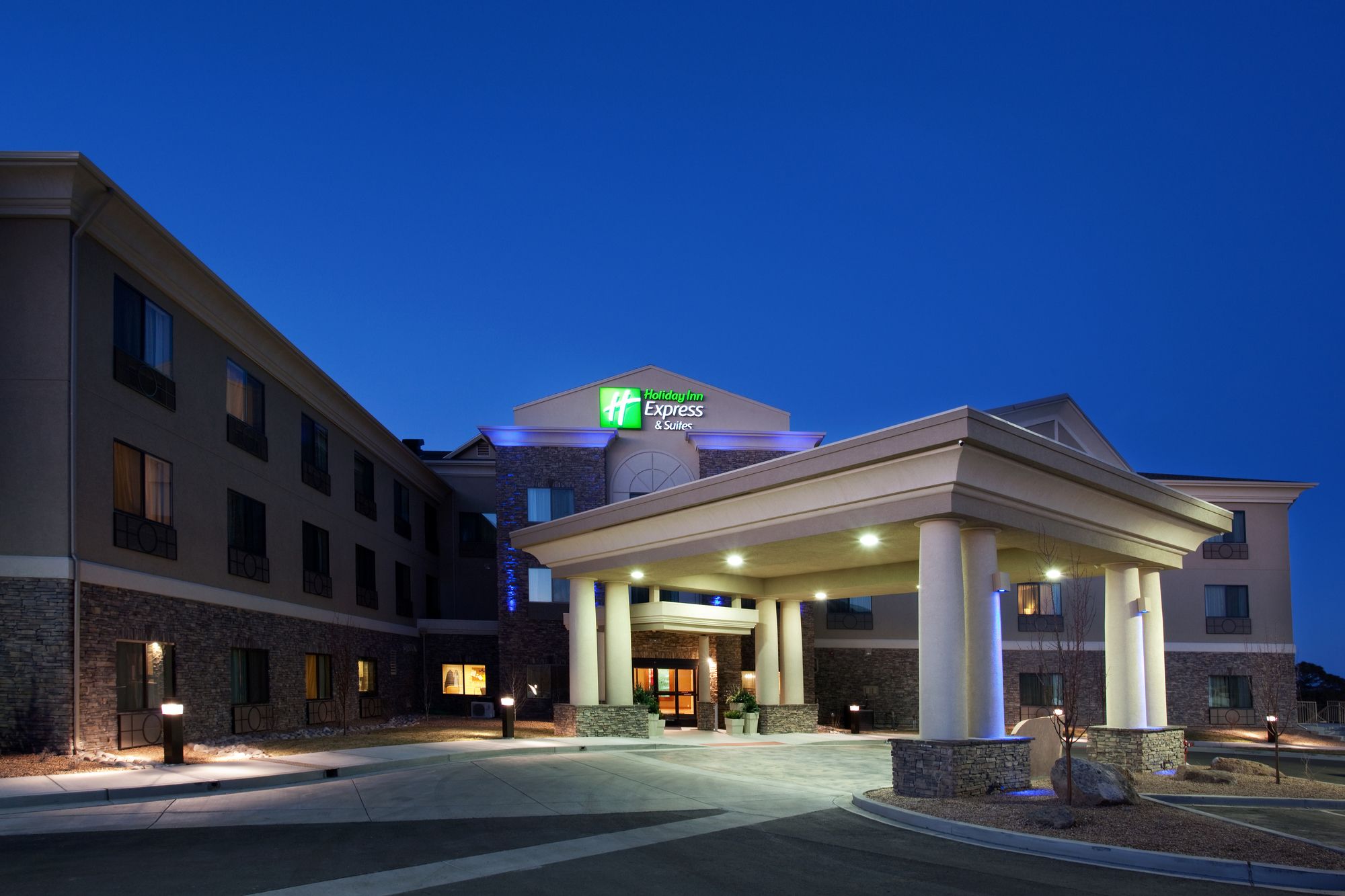 Holiday Inn Express & Suites Los Alamos Entrada Park