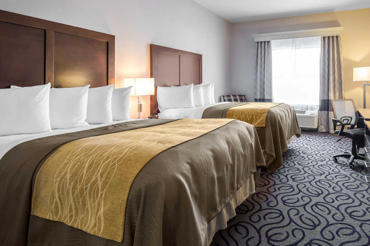 Comfort Inn & Suites
