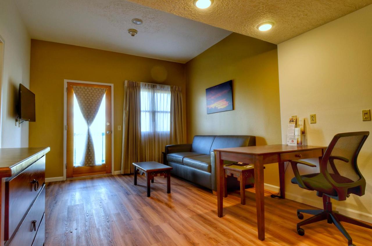 Ohkay Casino Resort Hotel