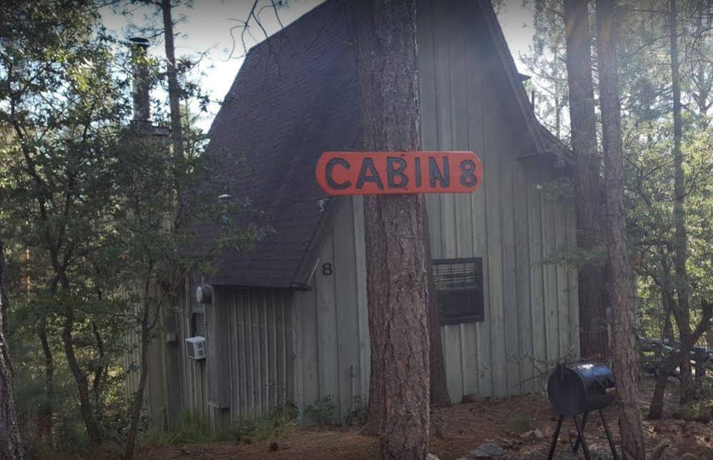 Bear Creek Motel And Cabins