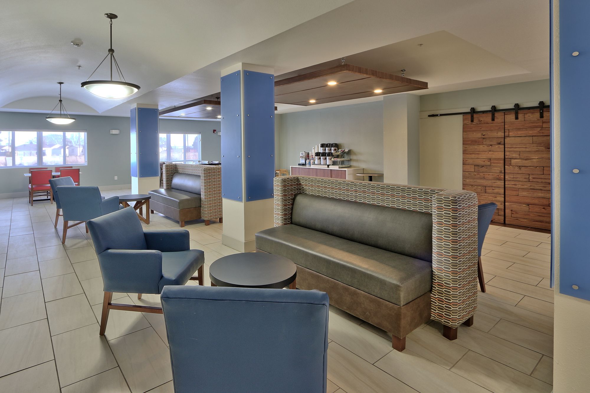 Holiday Inn Express Hotel & Suites Portales
