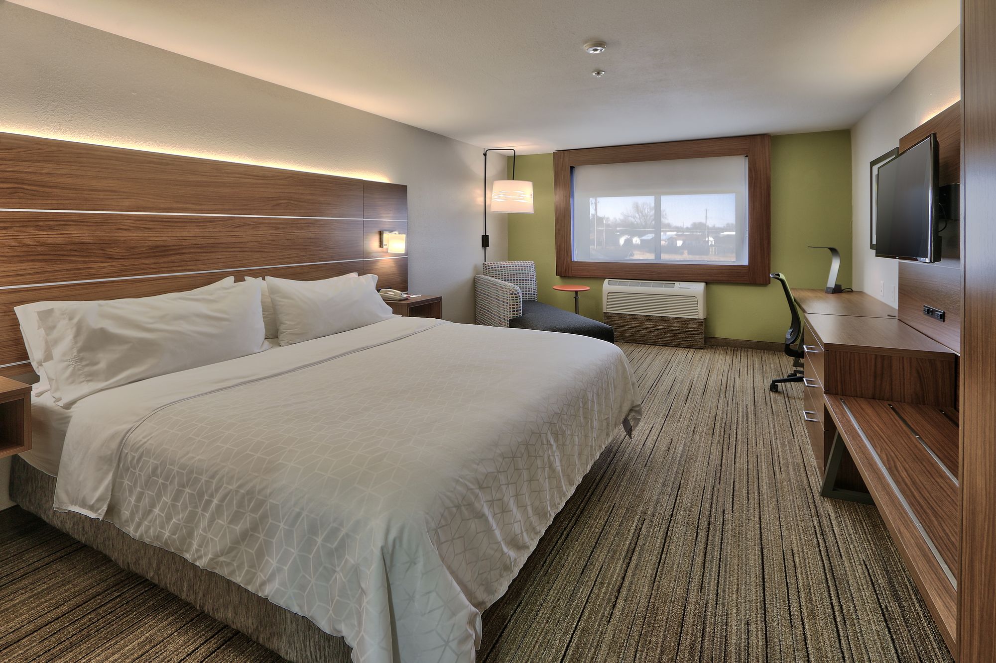 Holiday Inn Express Hotel & Suites Portales
