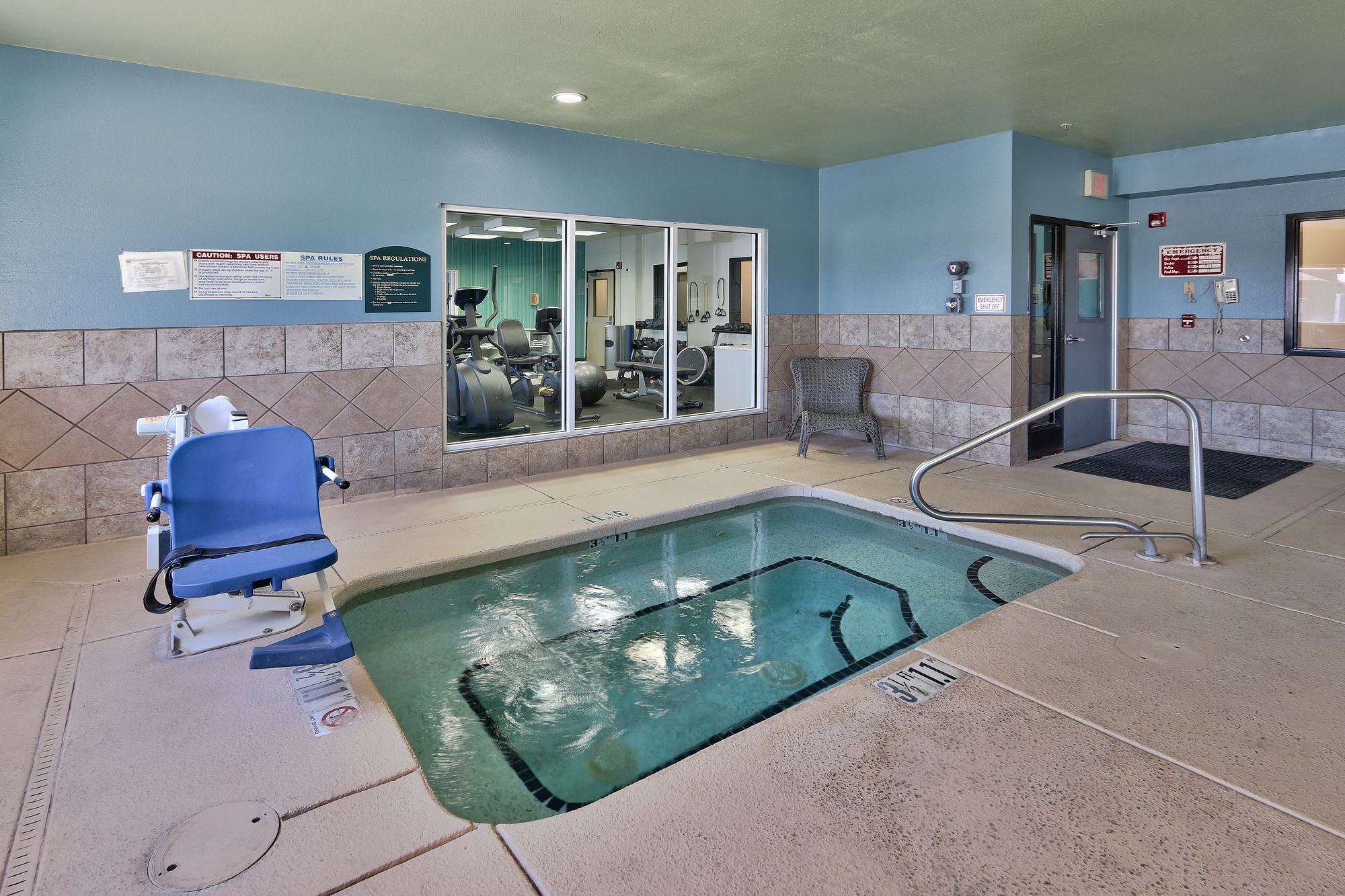 Holiday Inn Express Hotel & Suites Portales