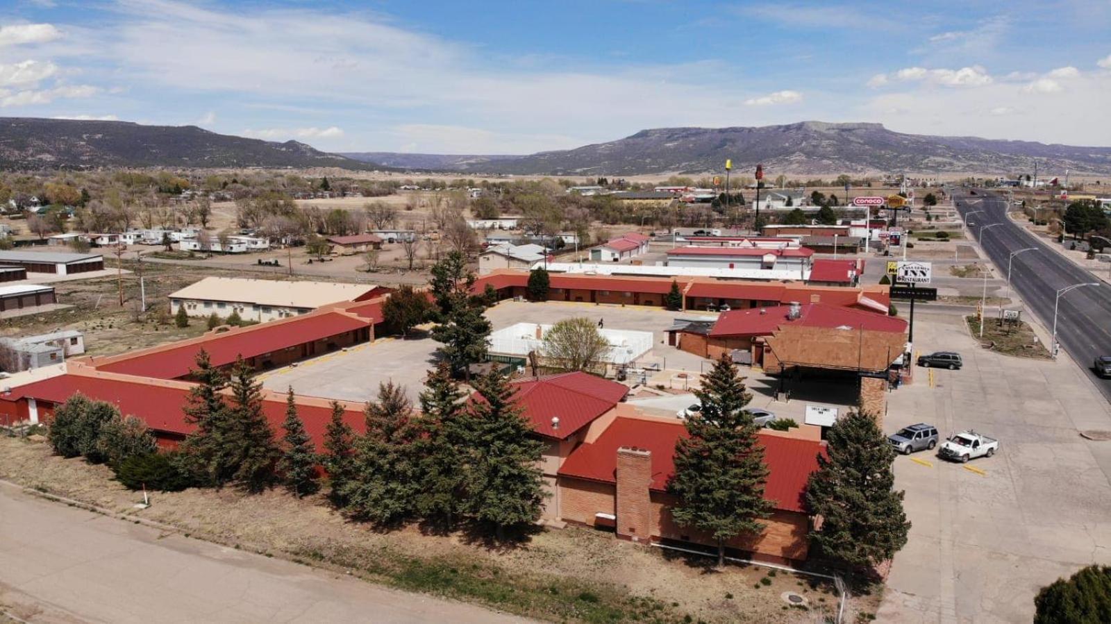 Howard Johnson by Wyndham Raton