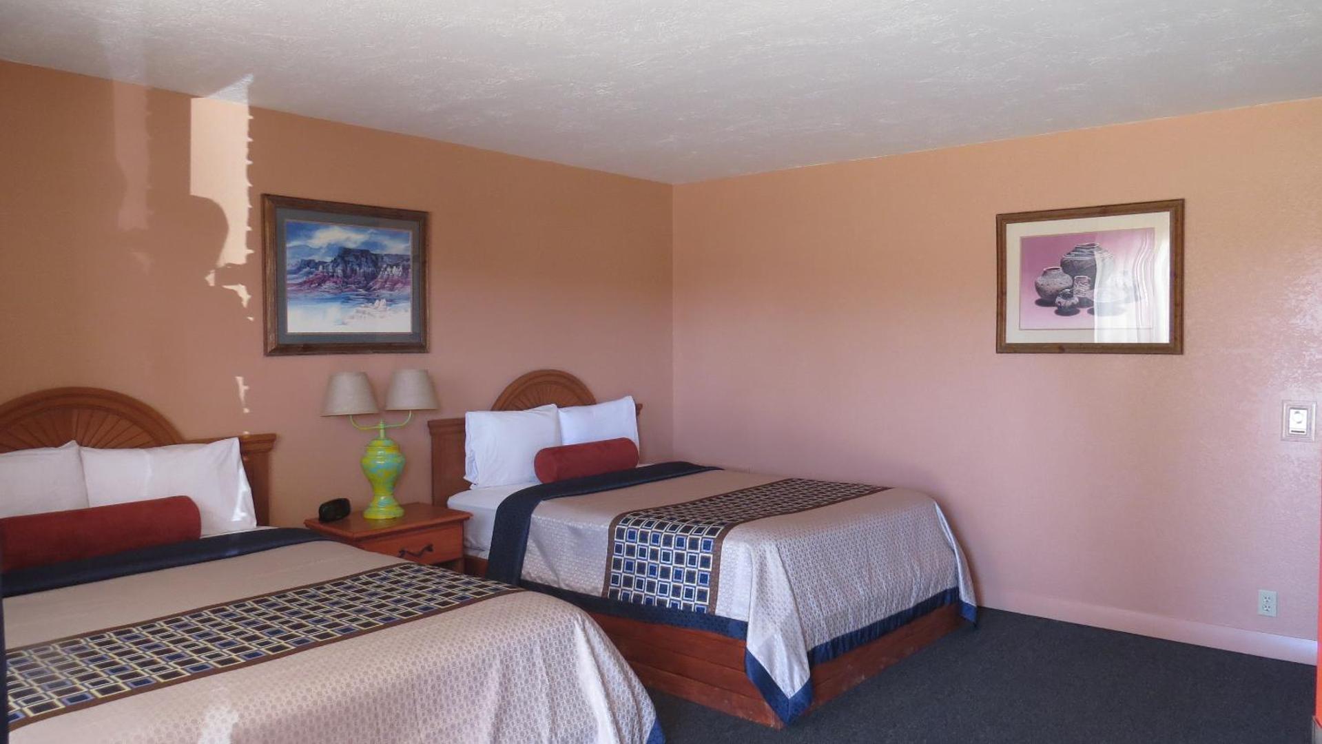 Howard Johnson by Wyndham Raton