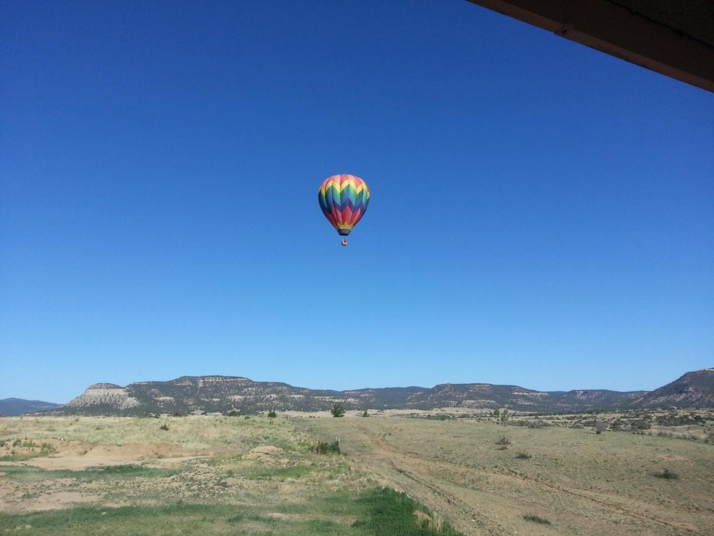 Howard Johnson by Wyndham Raton