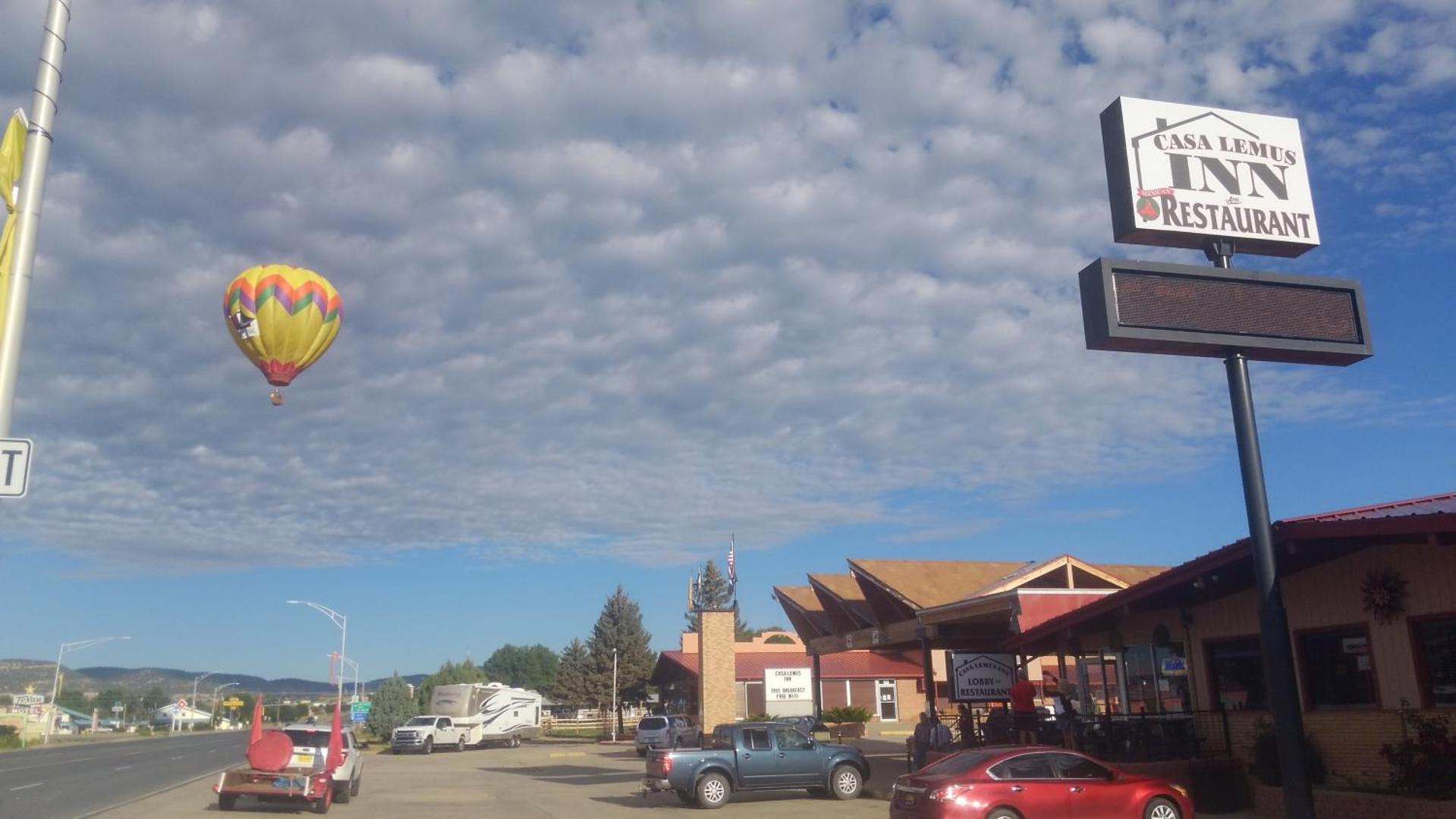 Howard Johnson by Wyndham Raton