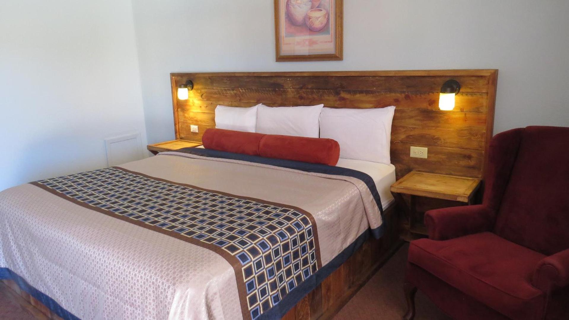 Howard Johnson by Wyndham Raton