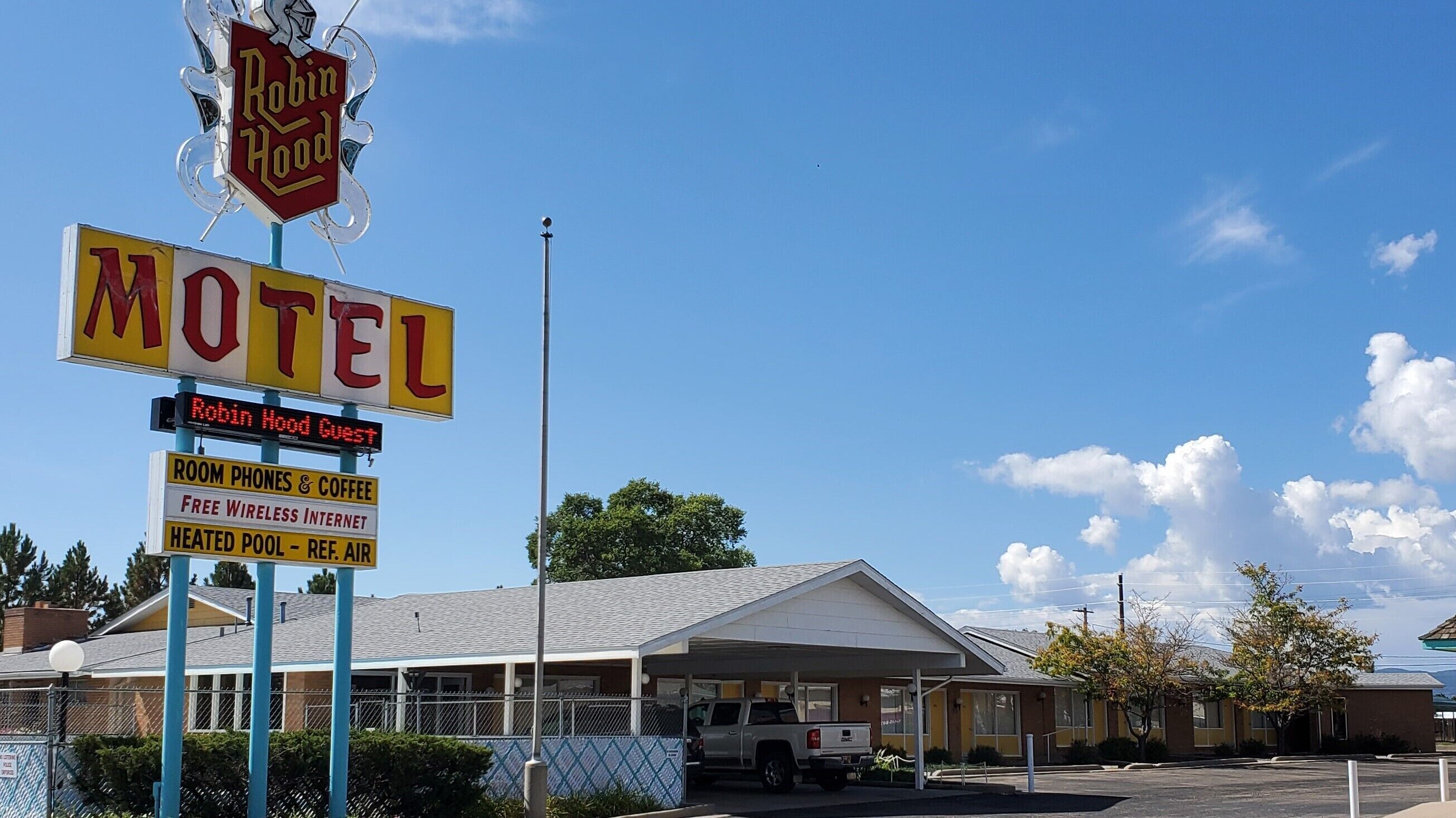 Robin Hood Motel