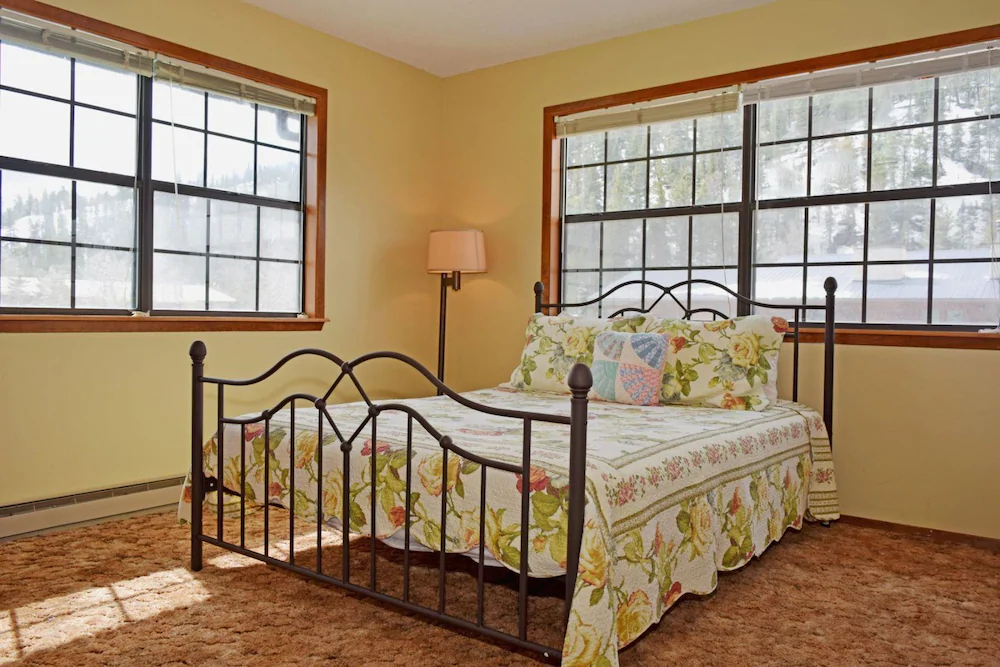 Arnolds River Retreat