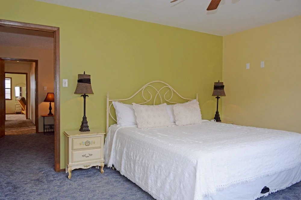 Arnolds River Retreat