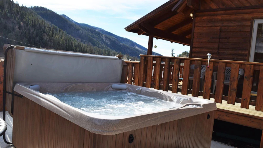 Deer Mountain Lodge
