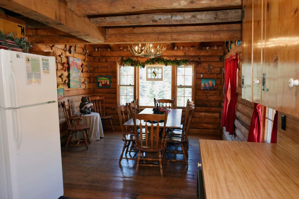 Dwyer`s Den