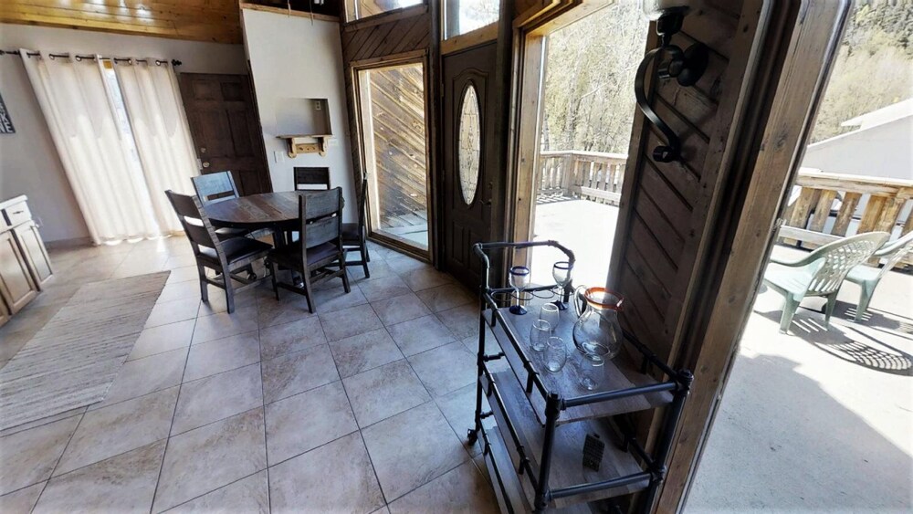 Elevation Mining Lodge