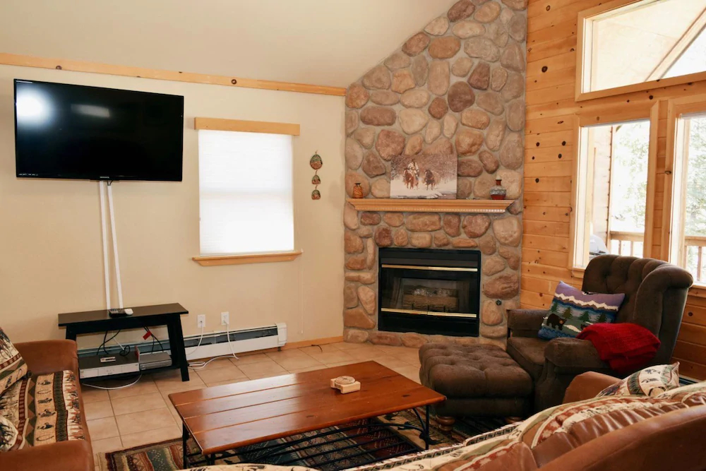 Karlin`s Ranch House