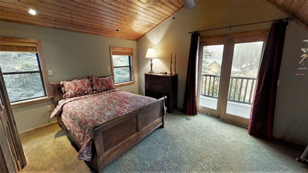 Payne`s Lodge