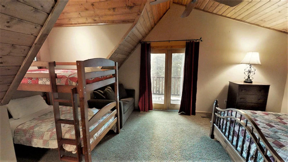 Payne`s Lodge