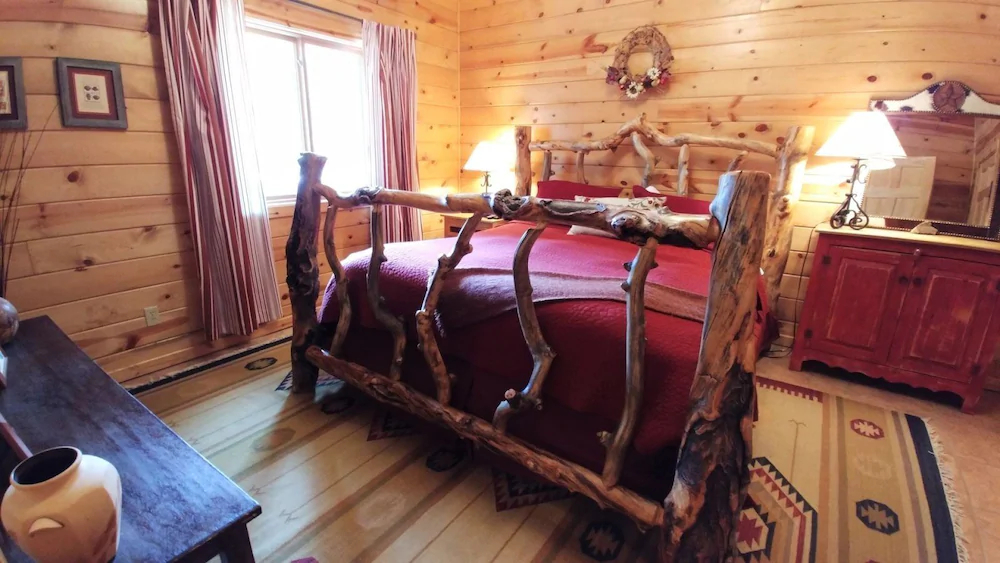 River Chant Lodge