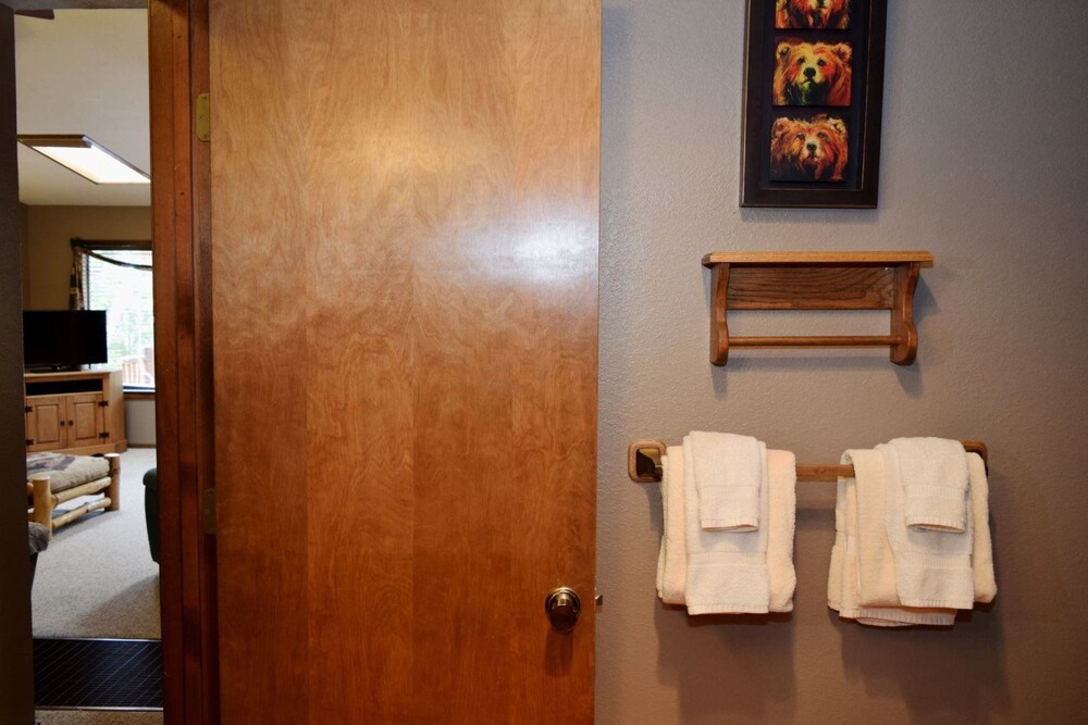 Rocky Mountain Roost