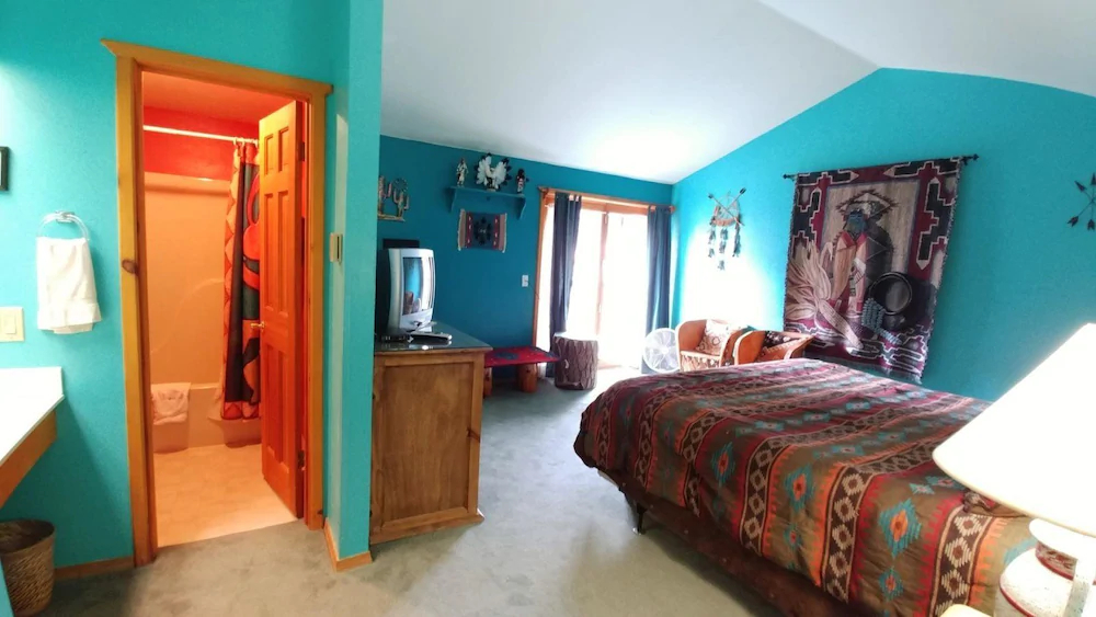 Running Bear River Lodge