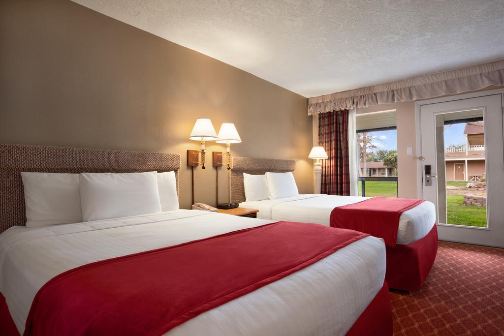 Inn at Rio Rancho & Eventcenter