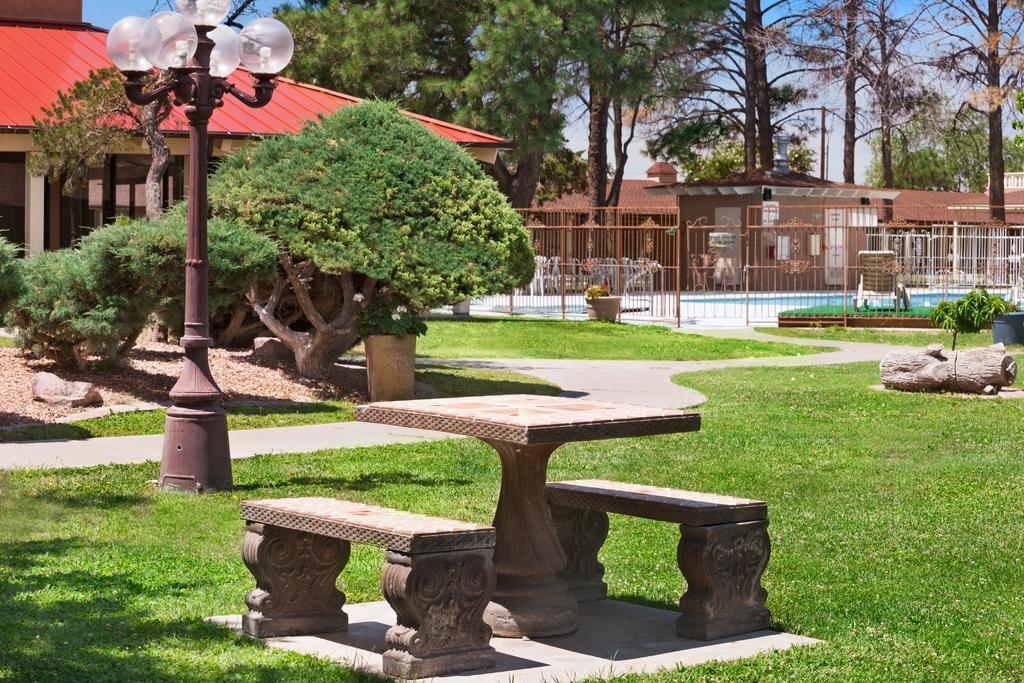 Inn at Rio Rancho & Eventcenter