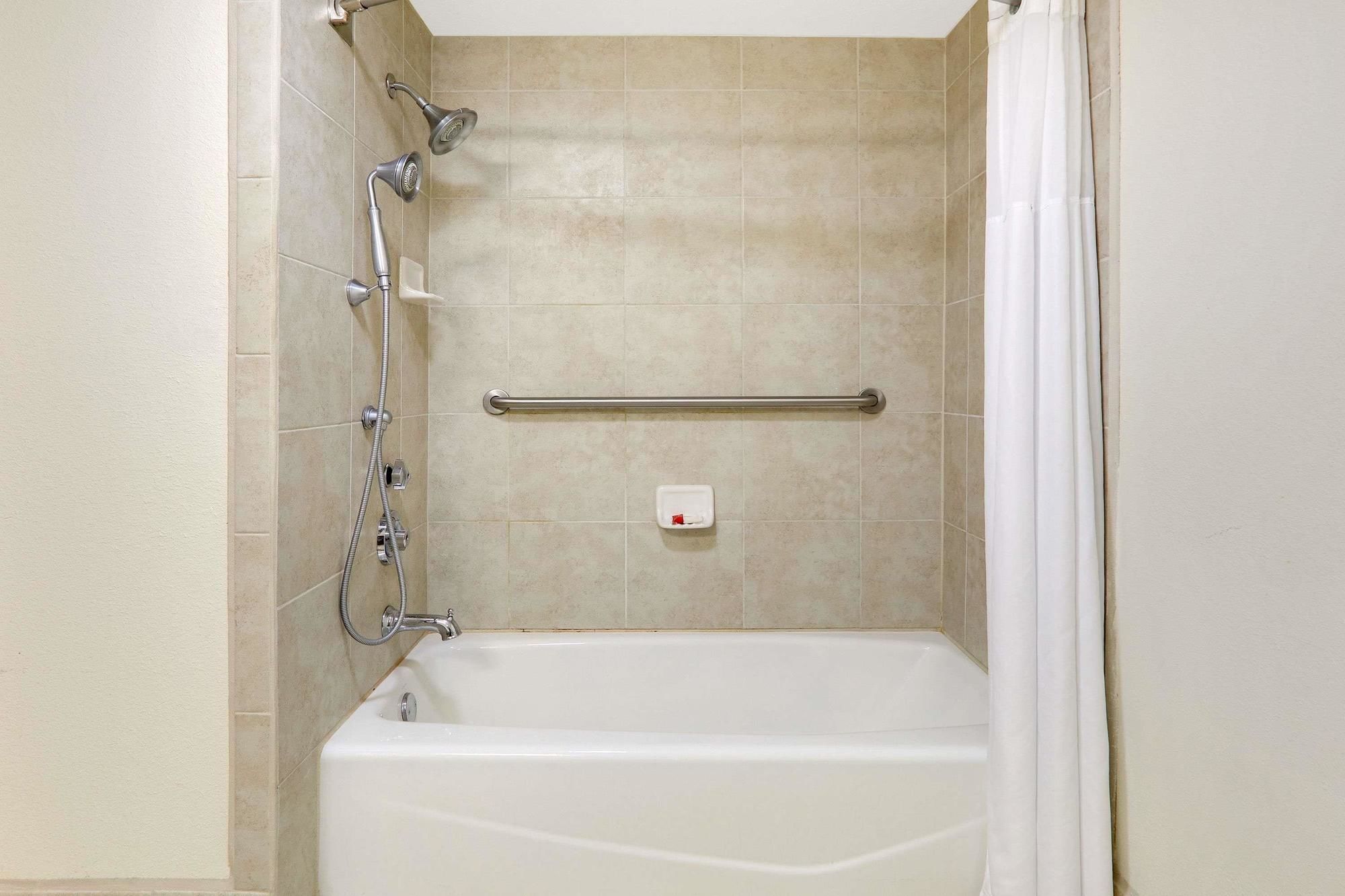 Baymont by Wyndham Roswell