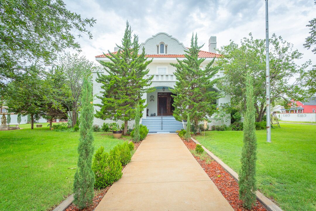 Hacienda Amor de Roswell