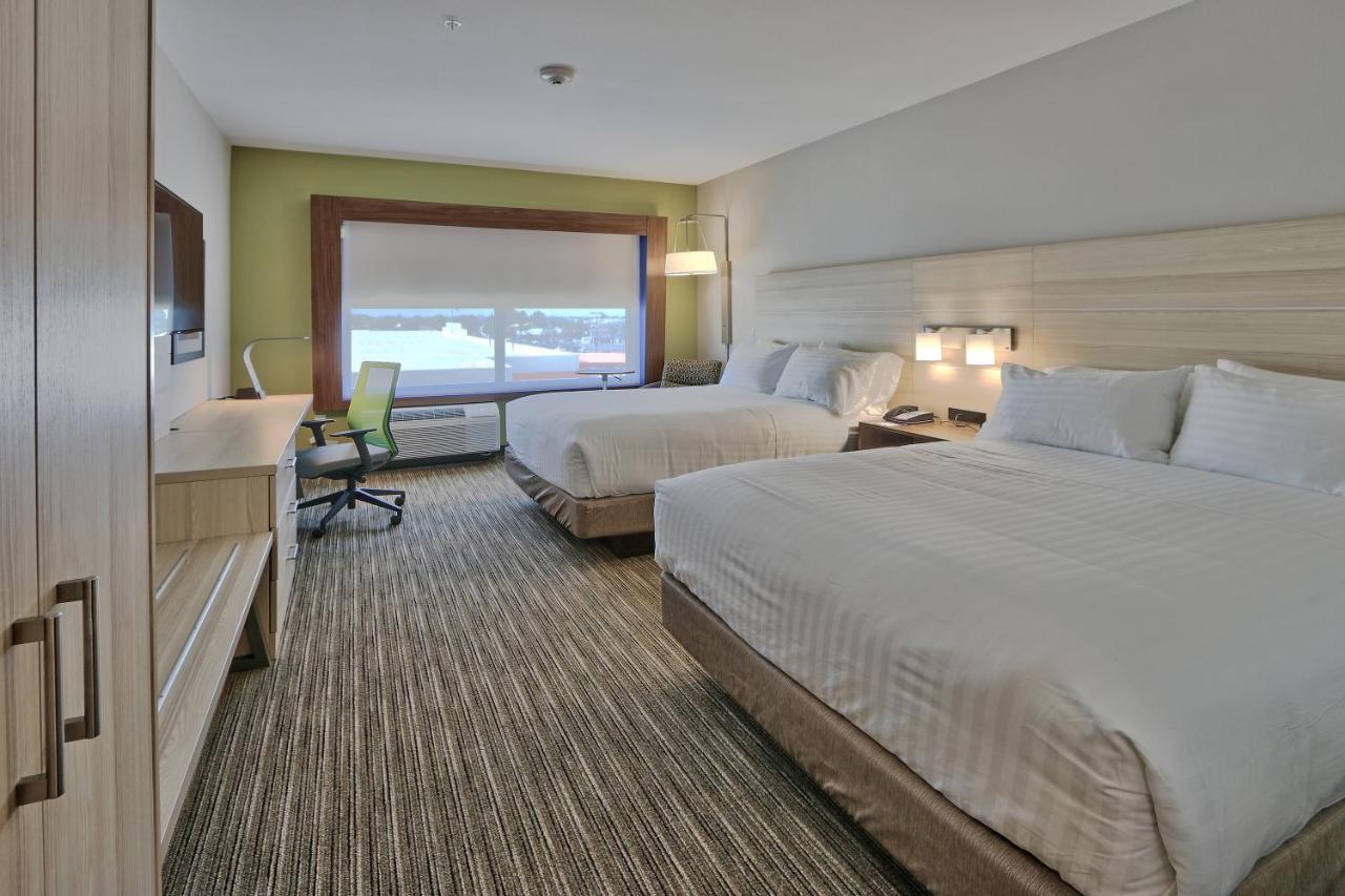 Holiday Inn Express & Suites Roswell