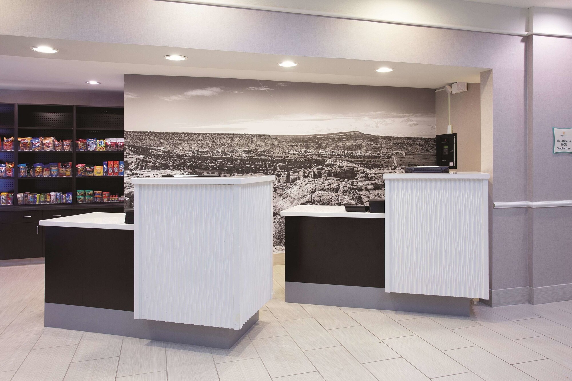 La Quinta Inn & Suites by Wyndham Roswell