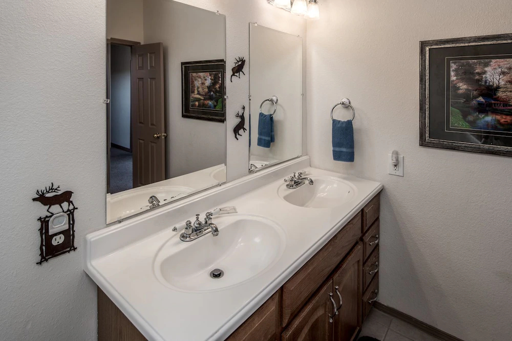 Aviator by RedAwning