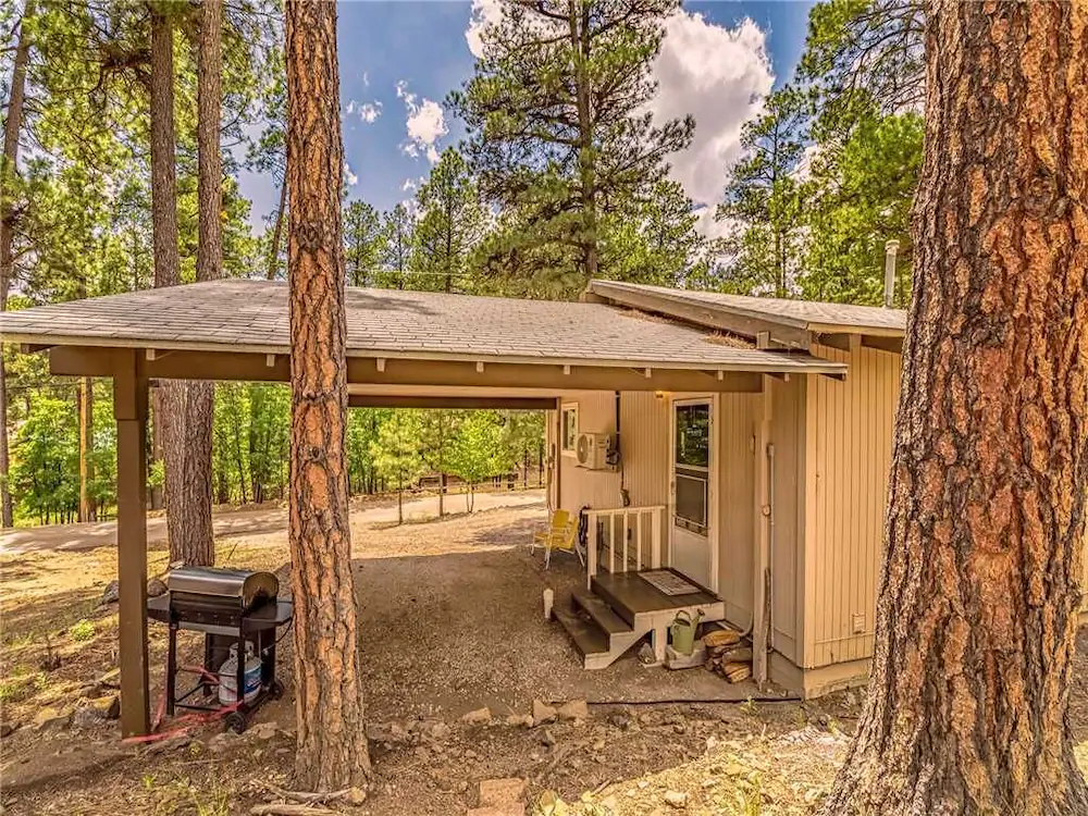 Innjoy Cabin