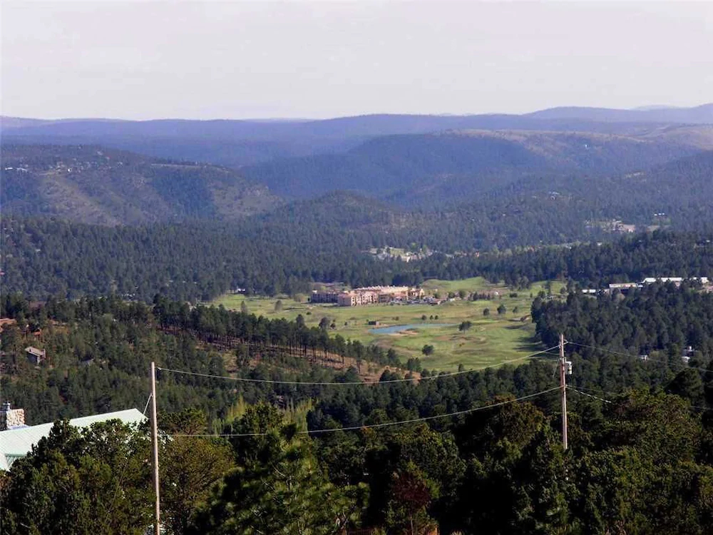 Lindley's Valley View