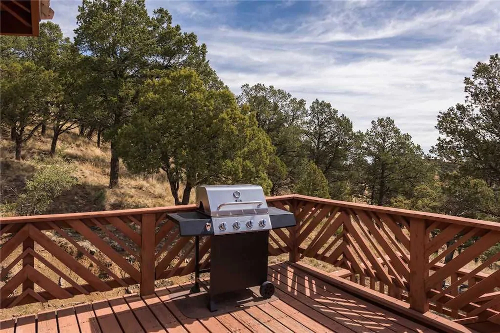 Lindley's Valley View