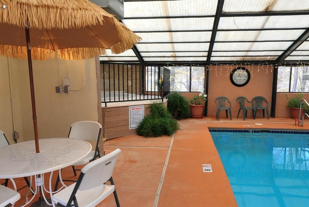 Pinecliff Village Resort