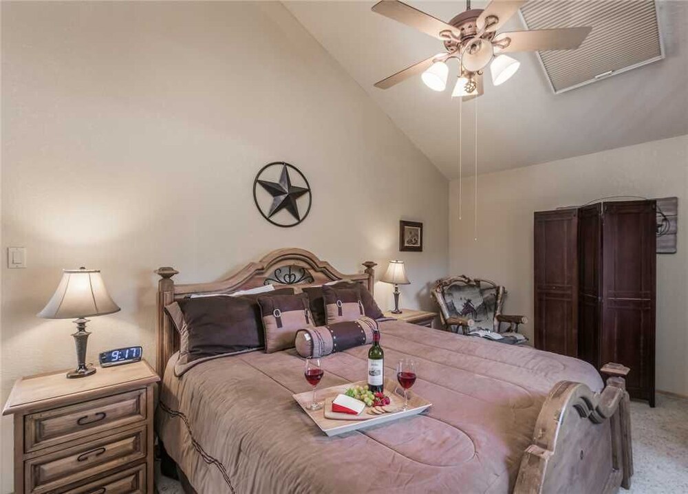 Rettig's Rustic Retreat