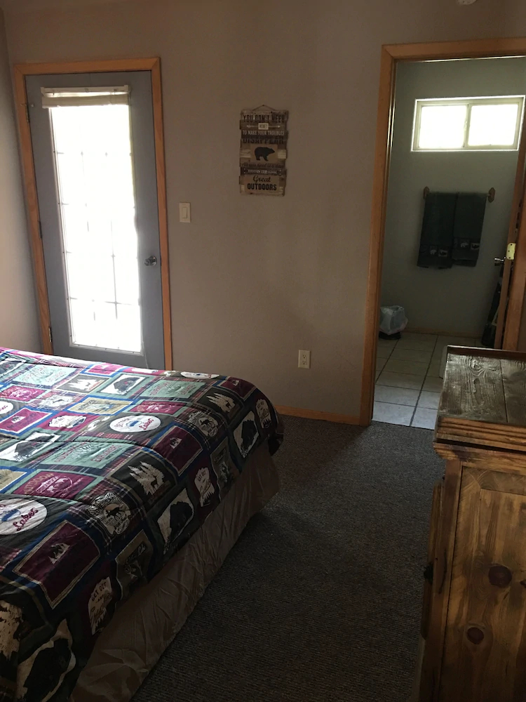 The Lodge At The Lazy Bear Retreat