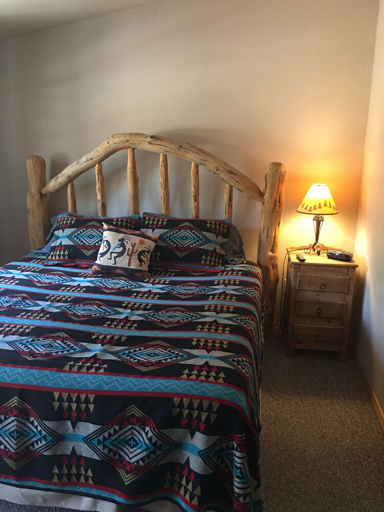 The Lodge At The Lazy Bear Retreat