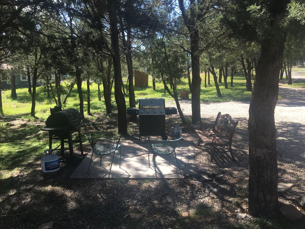 The Lodge At The Lazy Bear Retreat