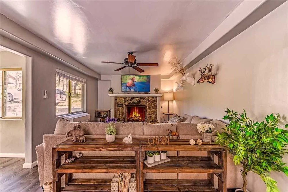 Turtle Mountain Cabin