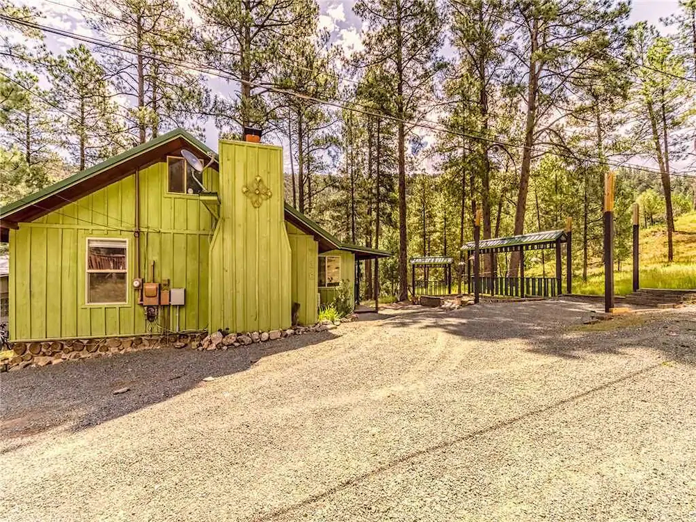 Turtle Mountain Cabin