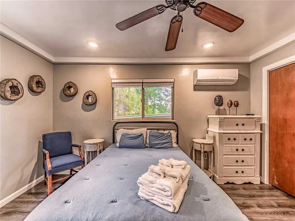 Turtle Mountain Cabin