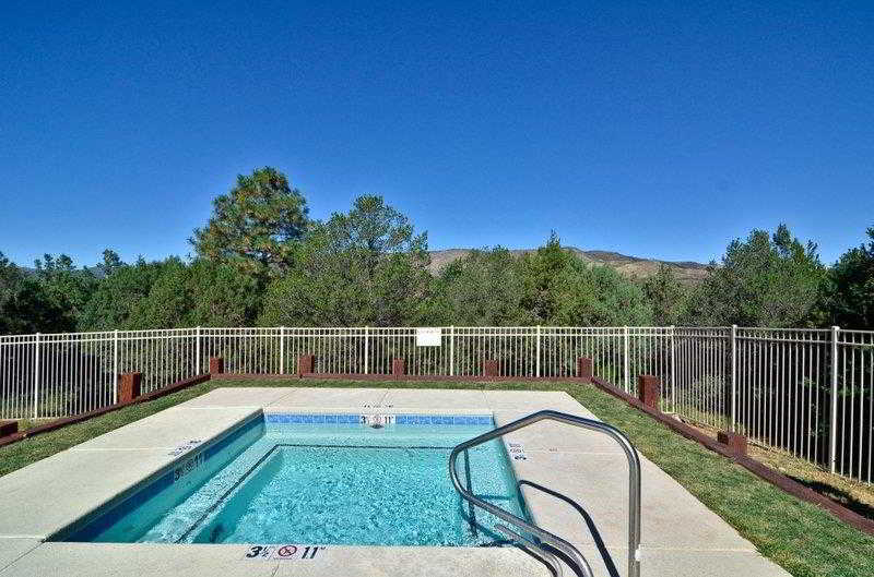 Best Western Pine Springs Inn