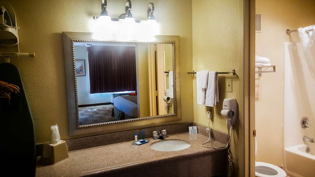 Best Western Pine Springs Inn