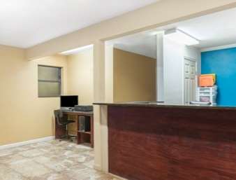 Days Inn by Wyndham Ruidoso Downs